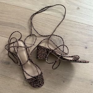 Leopard print Strapy Sandal Heel